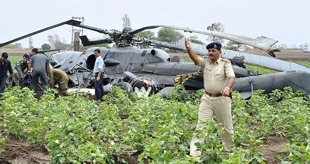 Helicopter deadly collision in Maharashtra},{Helicopter deadly collision in Maharashtra