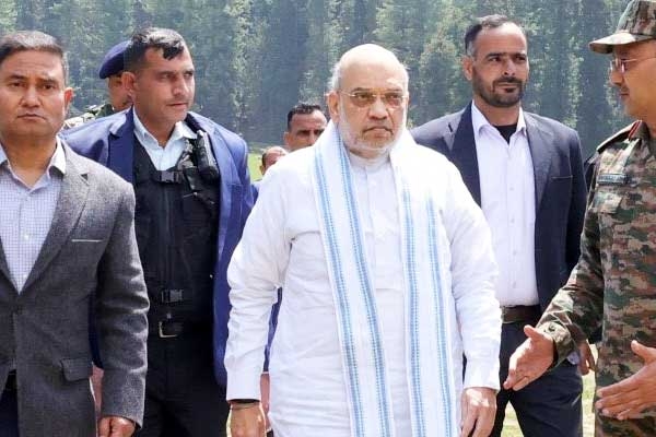 Amit Shah To Chief Ministers: Identify Pak Nationals and Send Back