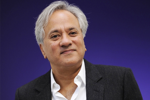 UK Passport To Feature Anish Kapoor, Mumbai-Born British Artist},{UK Passport To Feature Anish Kapoor, Mumbai-Born British Artist