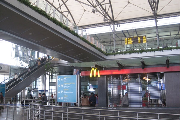Centre to sell the stake in Delhi, Hyderabad, Bengaluru and Mumbai airports