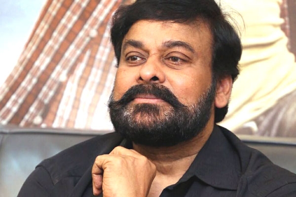 Chiranjeevi's Remuneration For Vedhalam Remake