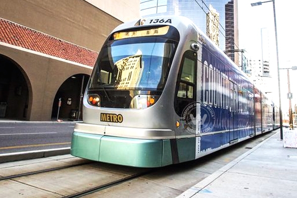 Coors Light and Valley Metro to offer free rides on New Year’s Evening},{Coors Light and Valley Metro to offer free rides on New Year’s Evening