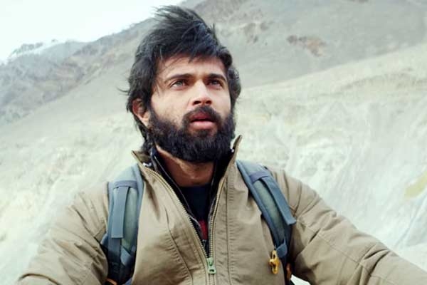 Dear Comrade Trailer: Vijay Deverakonda Floors Fans with His Intense and Emotional Avatar
