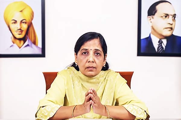 Delhi High Court's strict order for Arvind Kejriwal's Wife