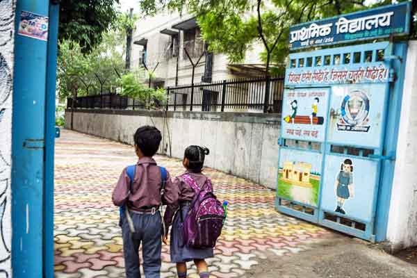 Delhi Schools asked to Move to Hybrid Mode
