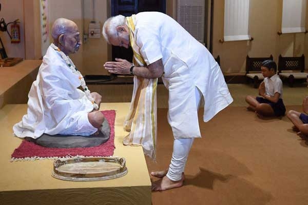 Gandhi was most deserving for Top UN Green Award: PM Modi