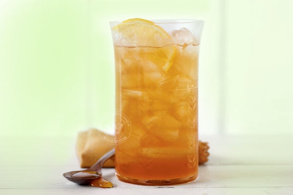 Ginger, Honey Iced Tea for delightful twist},{Ginger, Honey Iced Tea for delightful twist