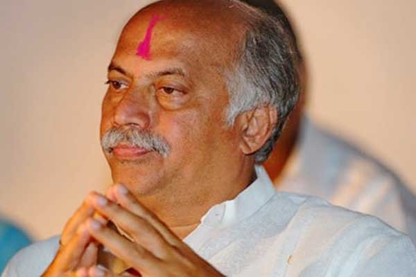 Former Union Minister Gurudas Kamat Passes Away at 63