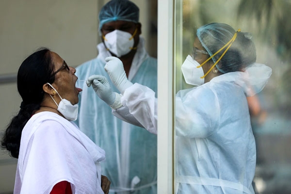 Indian Coronavirus Tally Stable at 3 Lakhs