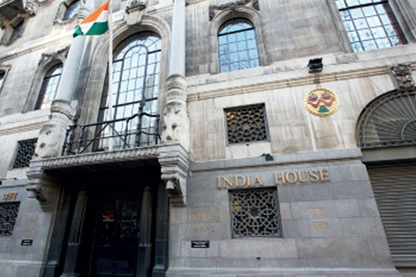 Indian students in UK Protest against the ‘brutal crackdown’ on Universities