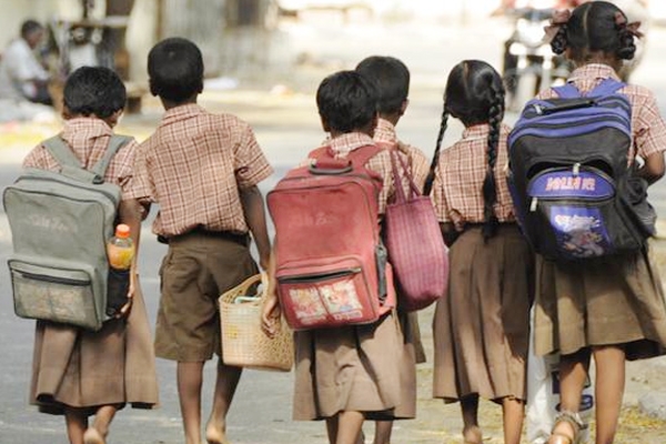 Kerala to be officially declared to achieve 100% primary education},{Kerala to be officially declared to achieve 100% primary education