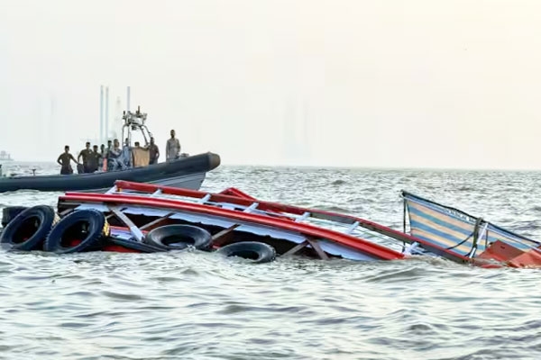 Navy Speedboat Collides With Ferry: 13 Killed