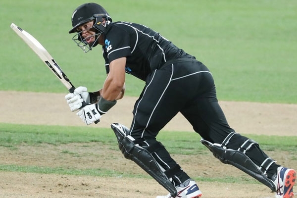 New Zealand Defeats India in first One-day International