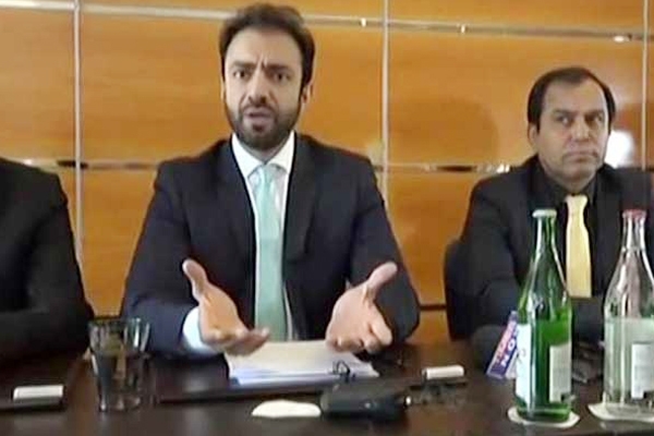 Pakistan Defence Minister warns India against giving asylum to Baloch leader Bugti!