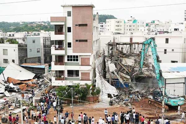 Real estate registrations drop by 25 percent in Hyderabad