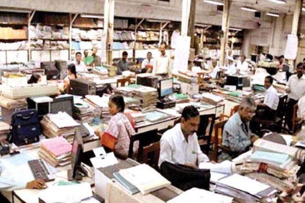Centre to Remove Inefficient Staff with 30 years experience from all Departments