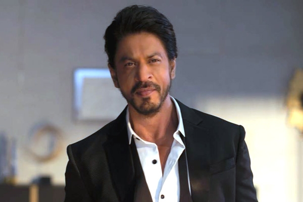 Shah Rukh Khan's surprise in War 2?