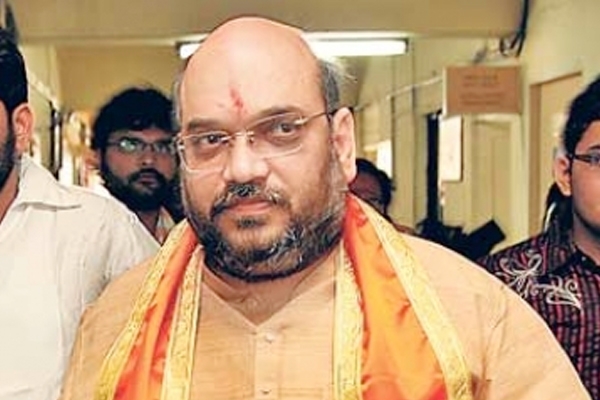 BJP Chief Shah visits Mumbai Ganesh pandals!