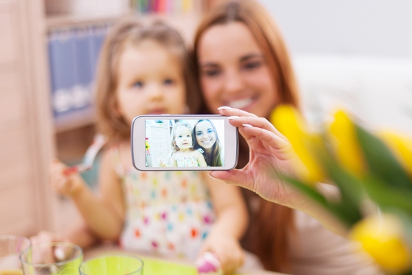 People who take photos of experiences enjoy more!