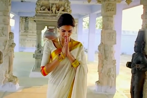 Tamil Nadu temples urge visitors to enter in traditional wear},{Tamil Nadu temples urge visitors to enter in traditional wear