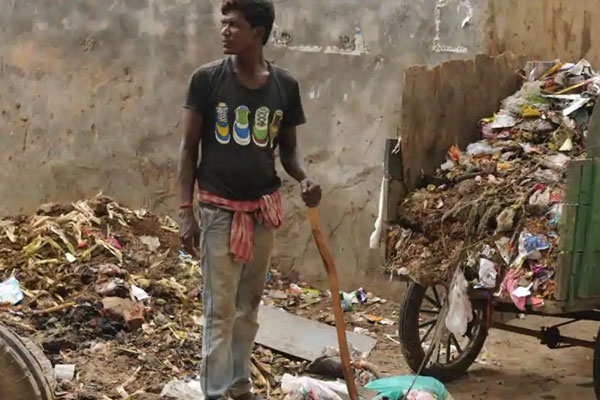 Sanitation Workers In India Making Equal Efforts To Fight COVID-19