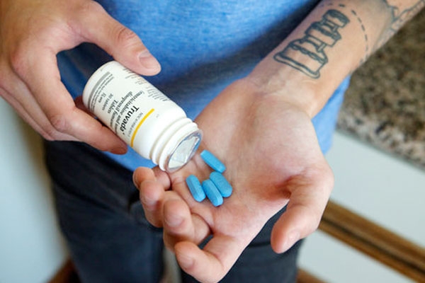 Truvada approved in Canada, prevent HIV
