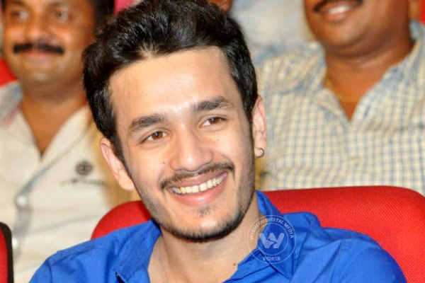 Akhil Akkineni announces debut plans},{Akhil Akkineni announces debut plans