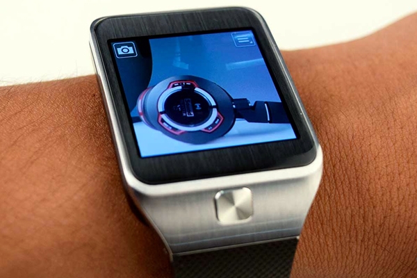 Samsung Gear 2 exceeds its predecessor in looks and functionality