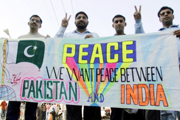 India and Pak to hold talks on Kashmir },{India and Pak to hold talks on Kashmir