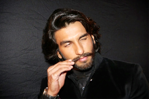 Ranveer Singh to star in a condom ad},{Ranveer Singh to star in a condom ad