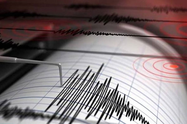 An Earthquake of magnitude 4.7 shakes Delhi, CM hopes everyone’s safe