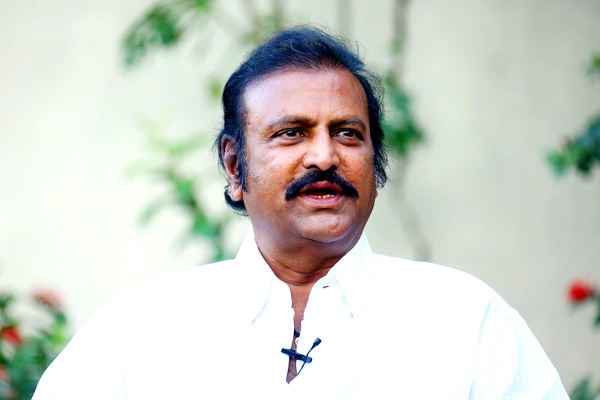 Mohan Babu Delighted },{Mohan Babu Delighted