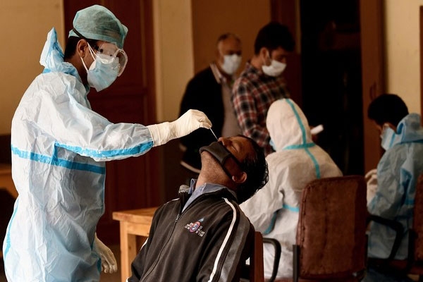 India reports 1,68,063 new cases of Covid-19