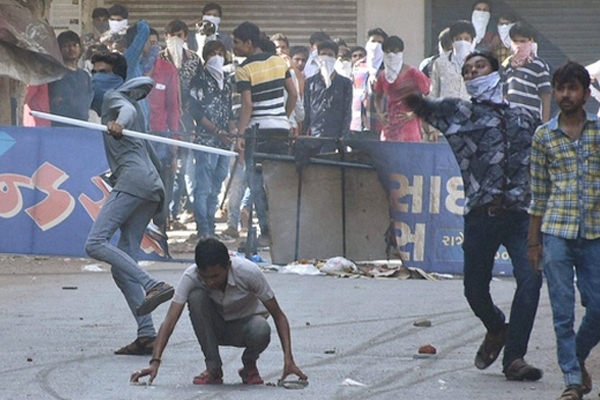 Patidars agitation turned violent, curfew imposed