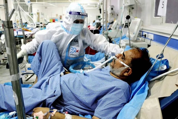 Indian coronavirus daily positivity rate climbs to 15.13 percent