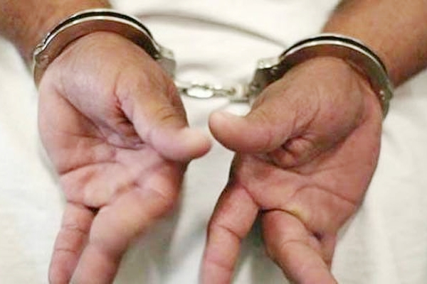 Terrorist outfit member held in Bengaluru},{Terrorist outfit member held in Bengaluru
